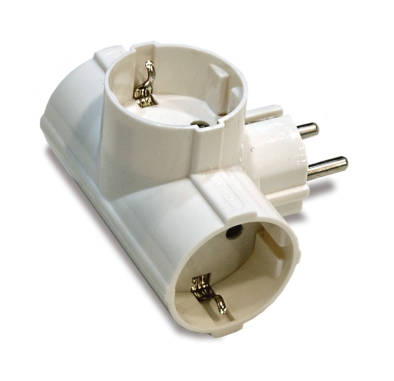 ADAPTADOR TT 16A-250V 79X83X63