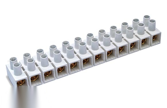 REGLETA BLANCA 25 MM 125A REF