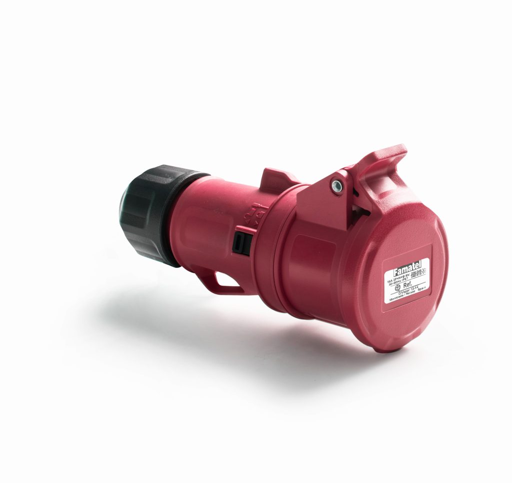 BASE MOVIL CETAC 3P+N+T 32A