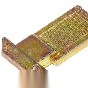 CERRADERO LENGÜETA 30X20MM 681