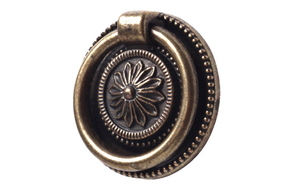 TIRADOR CUERO 38X38X9MM 7-2008