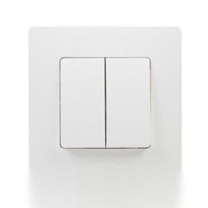 CONMUTADOR DOBLE BLANCO SERIE