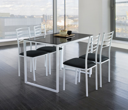 MESA 4 SILLAS 75X110X70CM