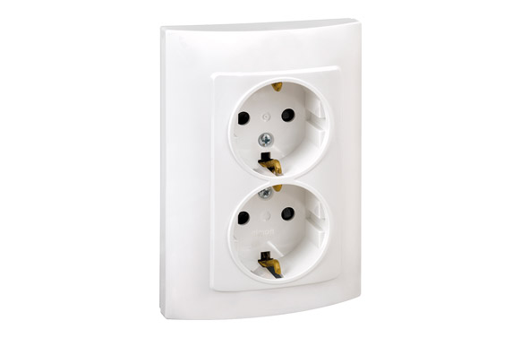 BASE ENCHUFE DOBLE SCHUKO TT E