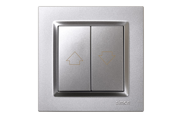 PULSADOR 230V 840X840 MM SERIE