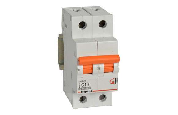 MAGNETOTERMICO RX3 P + N 16A-P