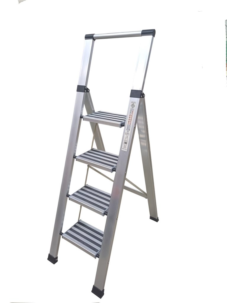 ESCALERA ALUMINIO RUBIK 4 PELD