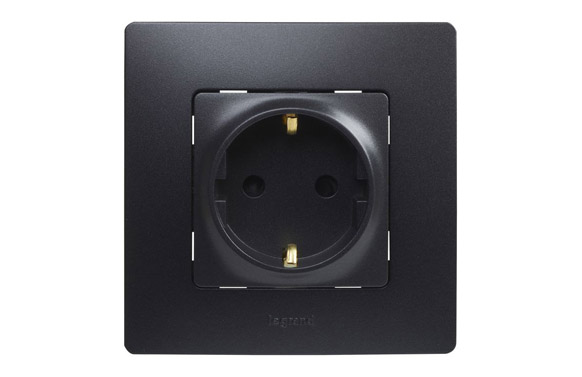 BASE ENCHUFE 2P+T EMP. NEGRO S