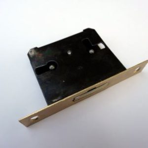 CERRADURA MAD.EMB. LLAVE A 25M