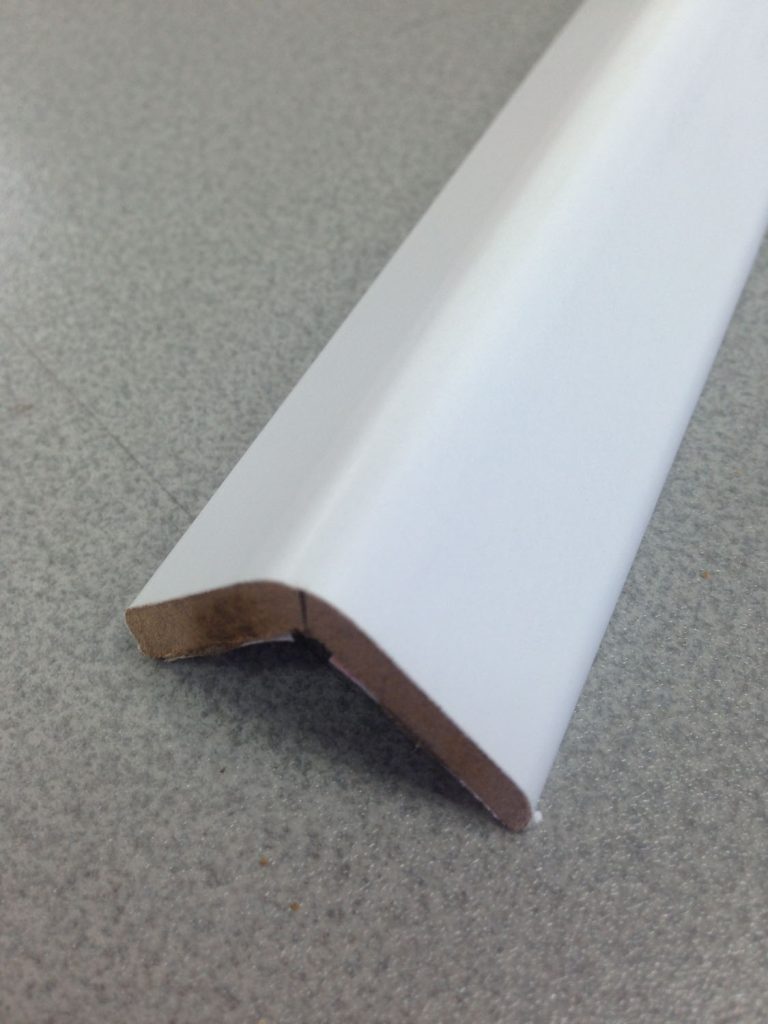 ESQUINERO ADH 30X30X2,60MT BL