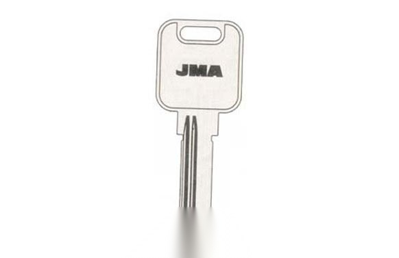 LLAVE LATON JMA UCEM-8D