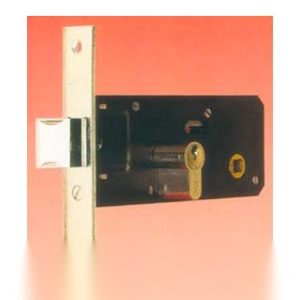 CERRADURA ZOCALO 23X70MM 5557/