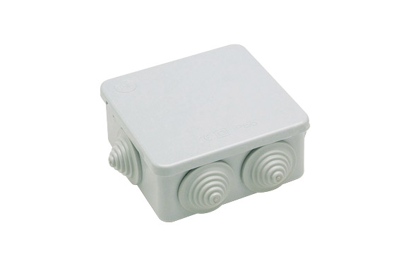 CAJA ESTANCA 7 CONOS 100X100X4