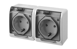 BASE ENCHUFE SCH.DOB EST.TT 16