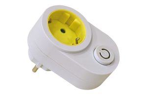 ADAPTADOR 16A-250V CON INTERRU