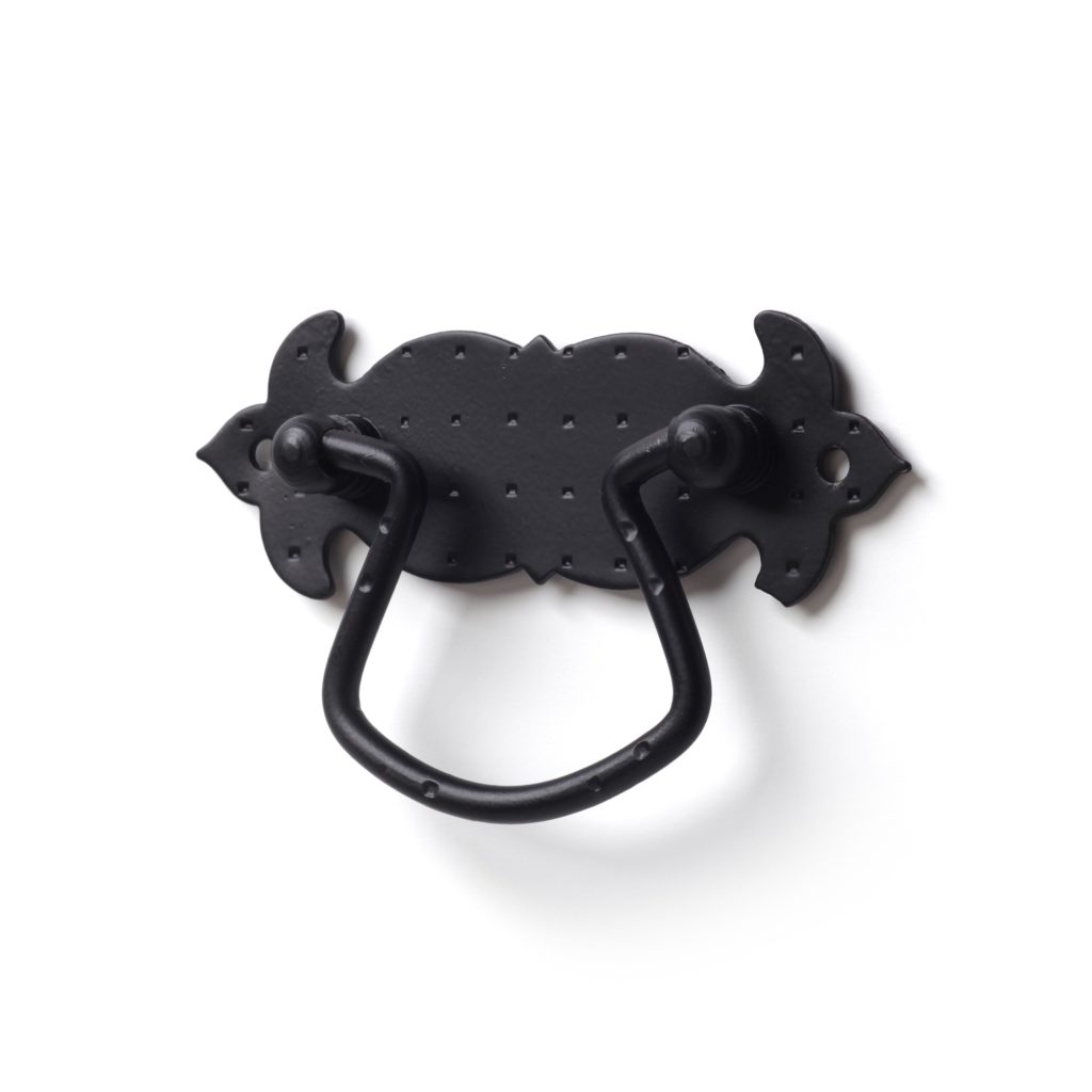 TIRADOR NEGRO 60X98X15MM 7-354