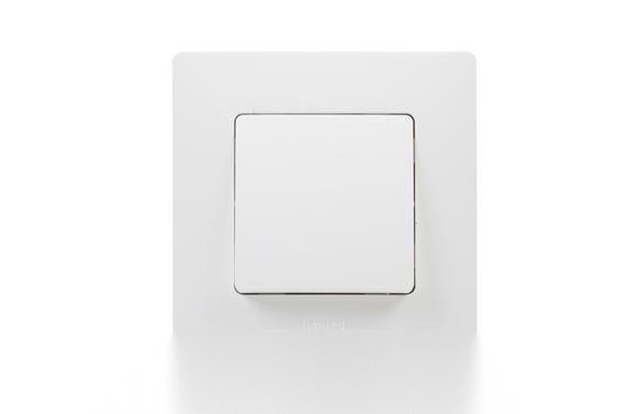 PULSADOR BLANCO SERIE NILOE