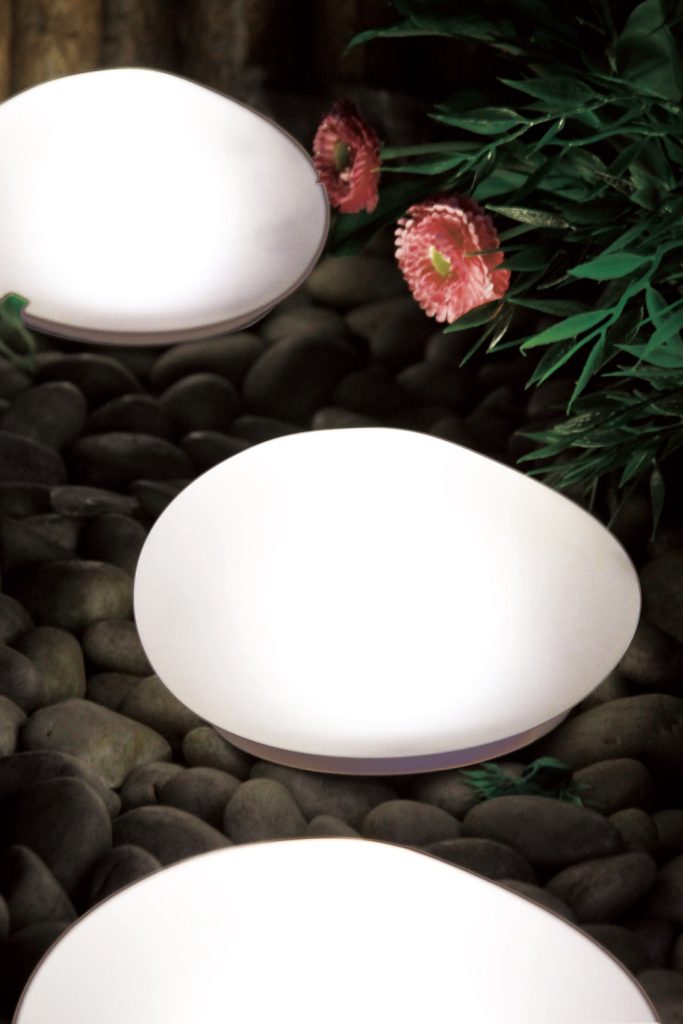 PIEDRA SOLAR 14,5 X 12,7 X 8CM