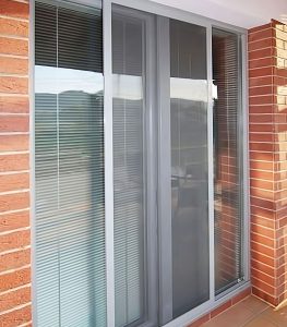 MOSQUITERA PARA PUERTA CORREDE