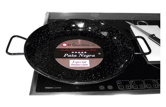 PAELLERA ESMALTADA PATA NEGRA