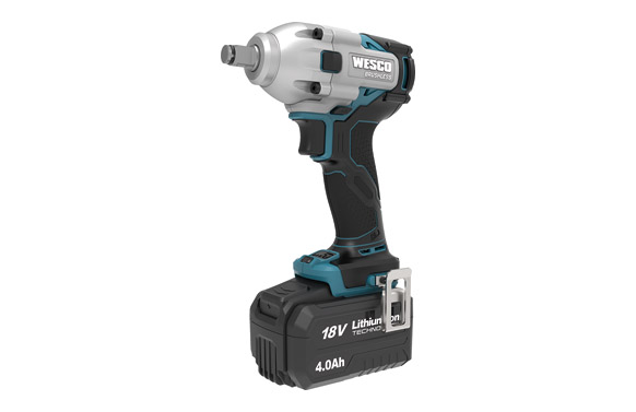 LLAVE DE IMPACTO 300 NM BAT. 4