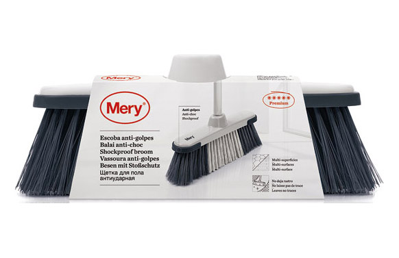 ESCOBA ANTIGOLPES SIN PALO MER