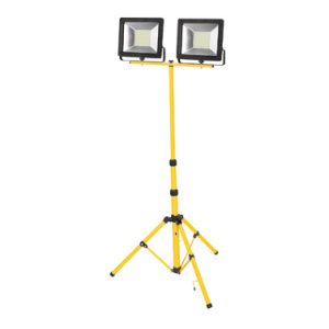 FOCO PROY LED C/TRIPODE 10000L