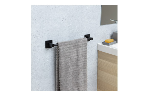 TOALLERO MEDIANO NERO 45 CM