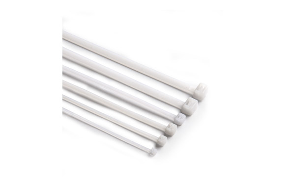 BRIDA NILON DENTADA BL 4.8X300