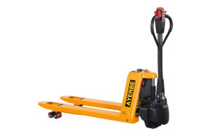 TRANSPALETA MANUAL 2000KG