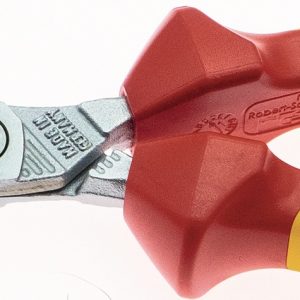 ALICATE MULTIFUNCIÓN 1000 V 18