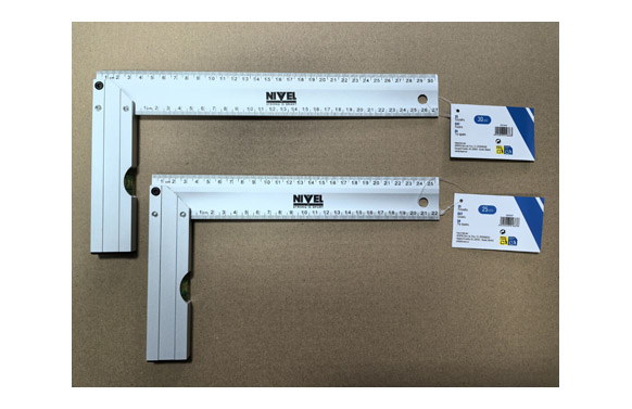 ESCUADRA MEDICION CON NIVEL 25