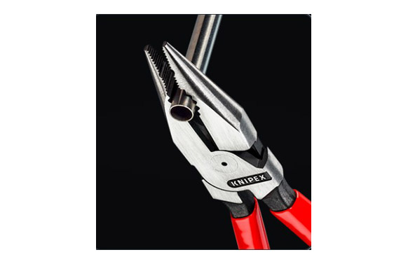 ALICATE UNIVERSAL EN PUNTA 185