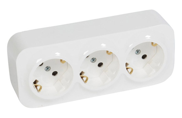 BASE SHUKO TRIPLE SUP 16A BL I