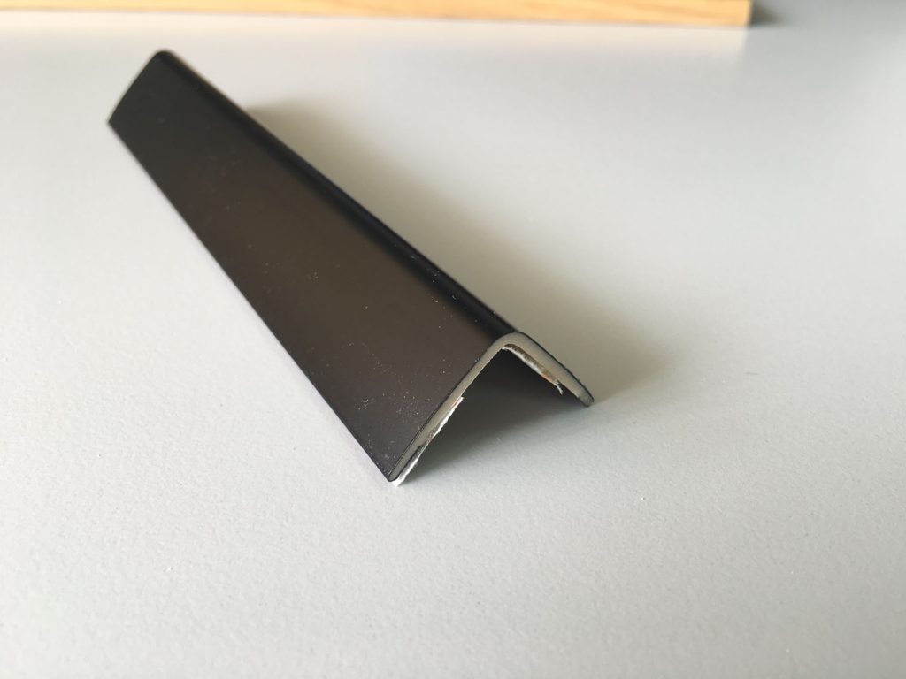 ESQUINERO ADH NEGRO NE 41061 2