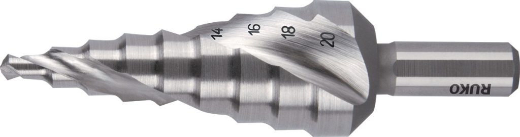 BROCA ESCALONADA EN ESPIRAL 04