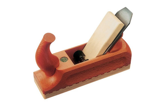 CEPILLO CARP 220MM MAD ANCHO C