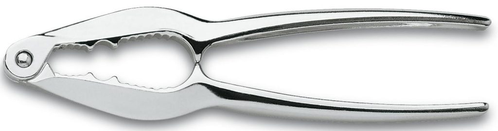 CASCANUECES MACIZO 15CM